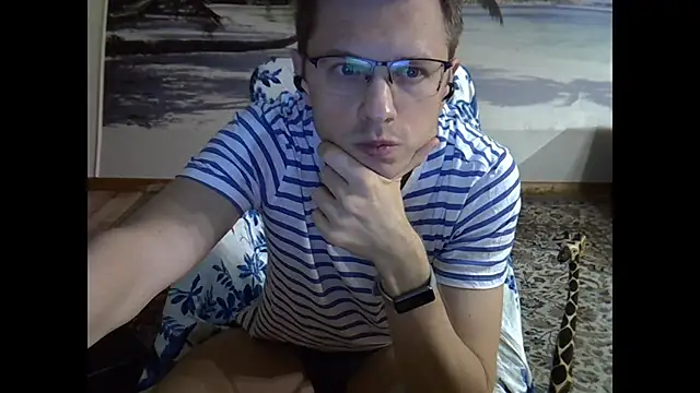 Snapshot of BehindBlueEyesss chatting on 10-30-25, 09:37 BehindBlueEyesss online show from 10-30-25, 09:37