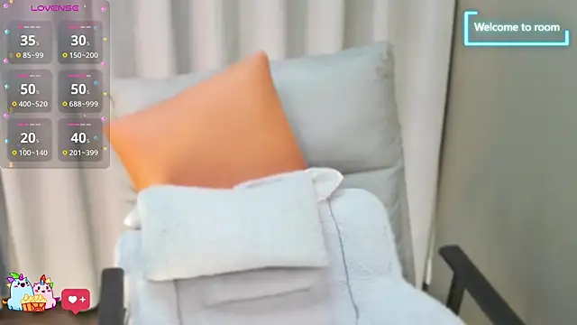 LINLIN-2025 online show from 11-15-25, 02:02