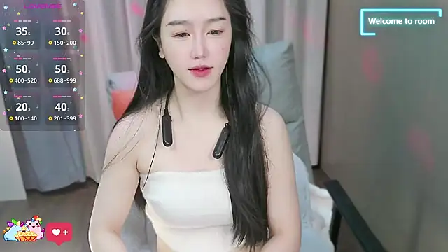 LINLIN-2025 online show from 12-01-25, 02:11