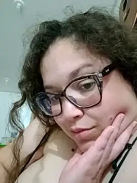 Snapshot of valkiriabbw chatting on 01-12-26, 02:06 valkiriabbw online show from 01-12-26, 02:06