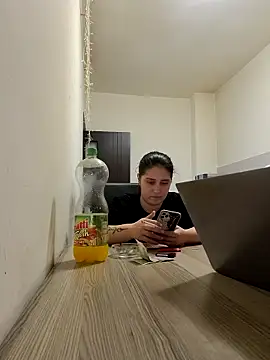 Alexandra23d online show from 10-12-25, 07:46