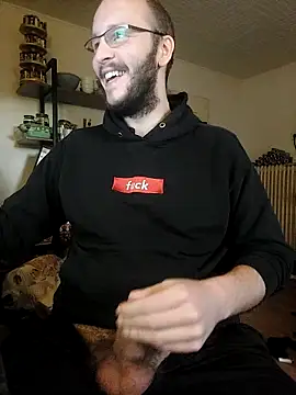 Snapshot of _SpicyStuff_@xh chatting on 09-17-25, 05:42 SpicyStuff xh online show from 09-17-25, 05:42