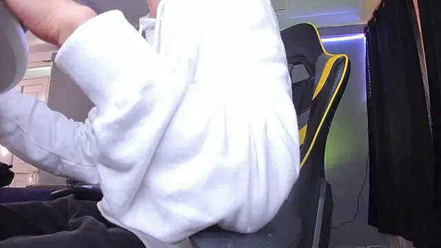 alexgiraldo   online show from 10-02-25, 12:01