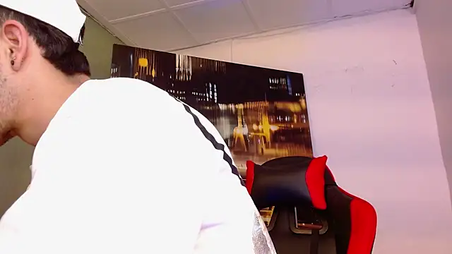 alexgiraldo   online show from 04-15-26, 02:40