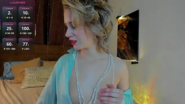 Snapshot of odelynbrower chatting on 11-04-25, 12:43 odelynbrower online show from 11-04-25, 12:43