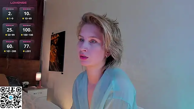 Snapshot of odelynbrower chatting on 11-06-25, 12:22 odelynbrower online show from 11-06-25, 12:22