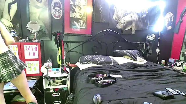 Splash Queen420 online show from 12-21-25, 02:41