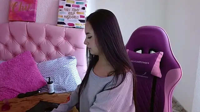 Emma-Flowers online show from 09-29-25, 07:30