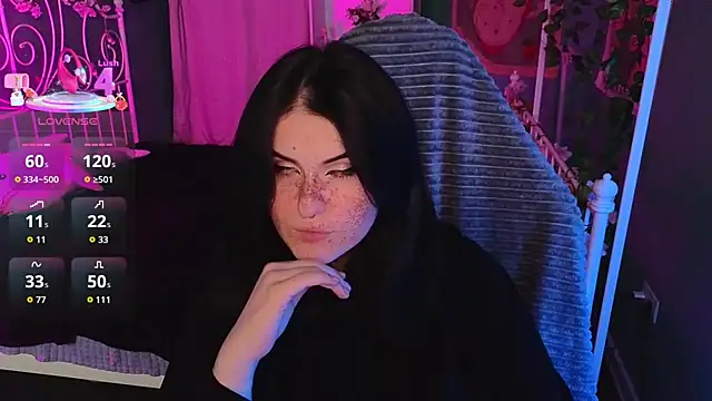 Dark Shine online show from 11-21-25, 06:34