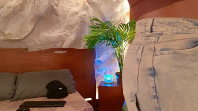 alisonn moon online show from 02-25-26, 10:19