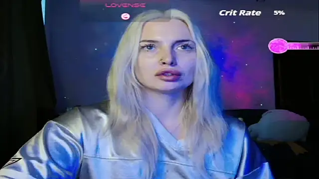 Snapshot of SpaceMarsi chatting on 10-10-25, 01:48 SpaceMarsi online show from 10-10-25, 01:48