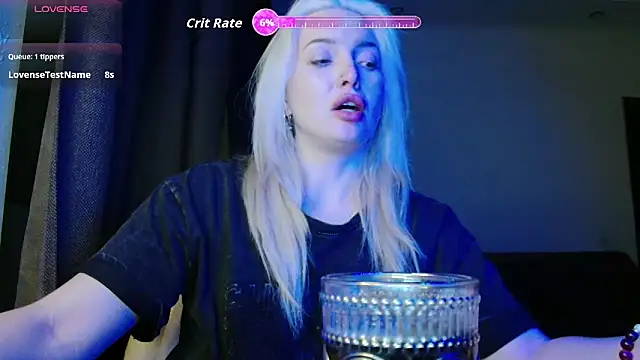 Snapshot of SpaceMarsi chatting on 10-11-25, 07:56 SpaceMarsi online show from 10-11-25, 07:56