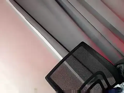 your hottest kim online show from 10-26-25, 03:23