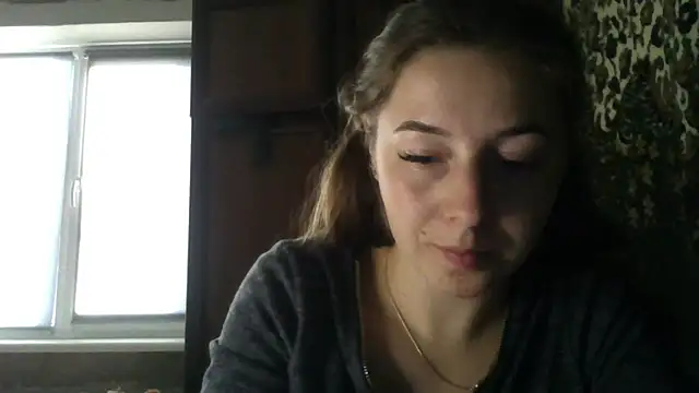 Snapshot of Kitten36 chatting on 09-25-25, 02:43 Kitten36 online show from 09-25-25, 02:43