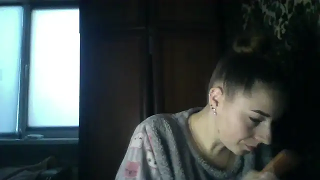Snapshot of Kitten36 chatting on 10-20-25, 03:01 Kitten36 online show from 10-20-25, 03:01