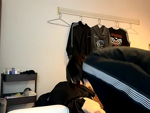 kabikabi makaron online show from 12-18-25, 01:39