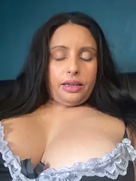 Angelaarayexx online show from 04-01-26, 10:27