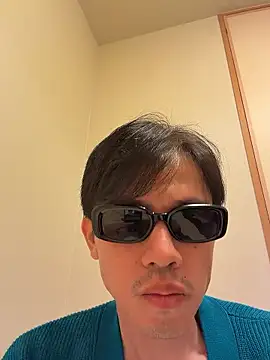 iiiviviii online show from 11-23-25, 05:24