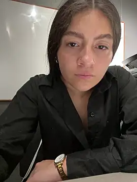 Alyha Cortes online show from 09-15-25, 01:33