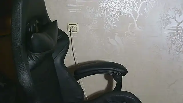 Victoria ooo online show from 02-19-26, 04:47