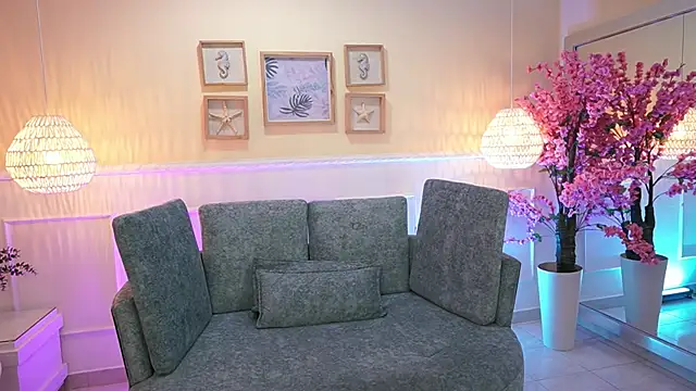 LoonaNyx online show from 09-11-25, 11:32