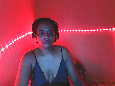 Snapshot of ZARIA-VIXEN chatting on 02-11-26, 10:26 ZARIA-VIXEN online show from 02-11-26, 10:26