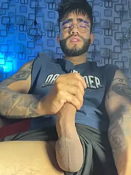 King Draven3 online show from 03-18-26, 07:28