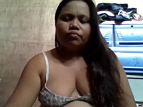 Snapshot of tender_amy chatting on 12-03-25, 05:59 tender amy online show from 12-03-25, 05:59