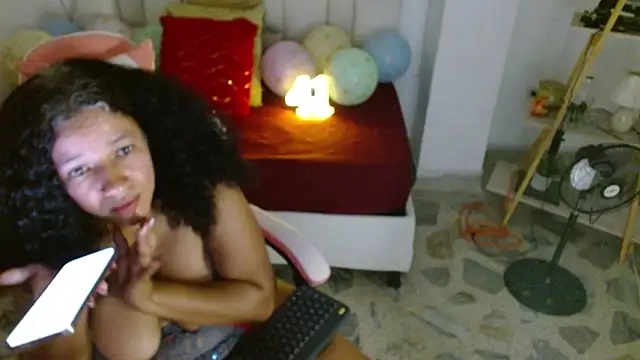 Snapshot of michel_rous_ chatting on 07-28-26, 04:05 michel rous online show from 07-28-26, 04:05