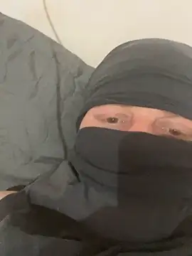 andre1z1nh0 online show from 02-28-26, 11:06