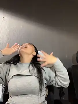 Emily Rivers  online show from 02-20-26, 01:44