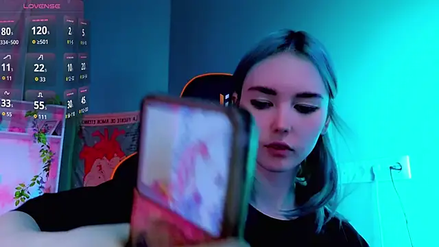 Kiara Dream online show from 09-18-25, 08:55