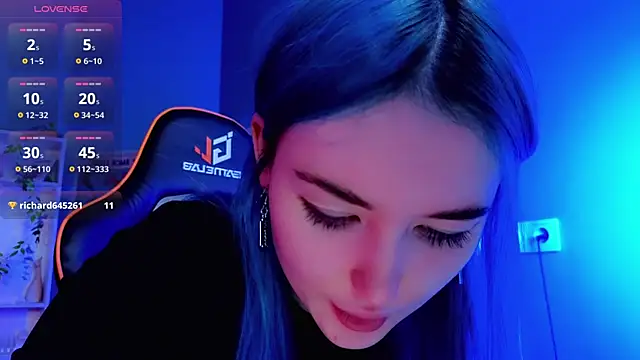 Kiara Dream online show from 09-29-25, 08:57