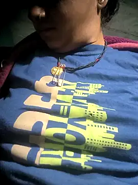 Hotdeam online show from 11-29-25, 04:32