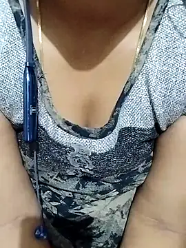 Varsha21 online show from 10-29-25, 12:07