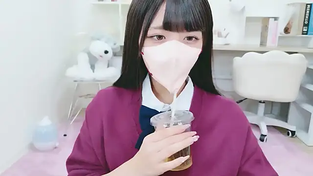 Snapshot of Reina_Fcup chatting on 11-12-25, 01:33 Reina Fcup online show from 11-12-25, 01:33