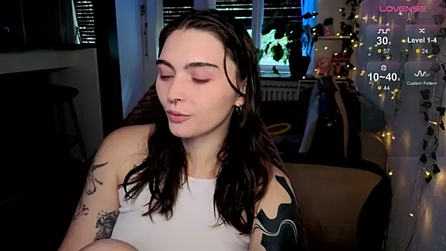 dorfmatratze   online show from 10-02-25, 07:04