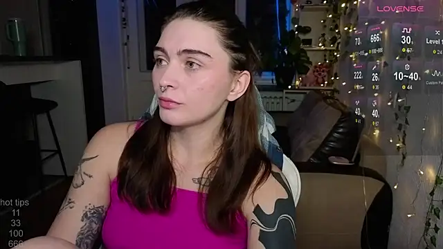 dorfmatratze   online show from 11-14-25, 05:33