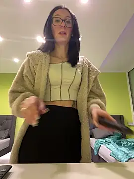 Emilia Mausi online show from 02-02-26, 07:34