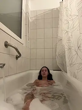 Emilia Mausi online show from 02-20-26, 08:42