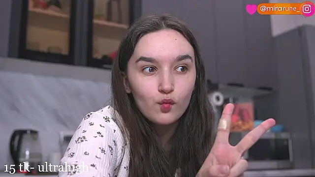 Snapshot of Mirarune chatting on 02-26-26, 02:27 Mirarune online show from 02-26-26, 02:27