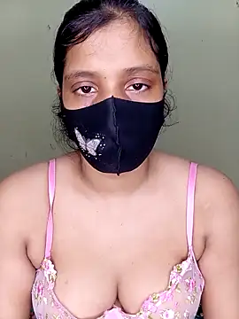 Rose-luckey online show from 10-22-25, 05:56