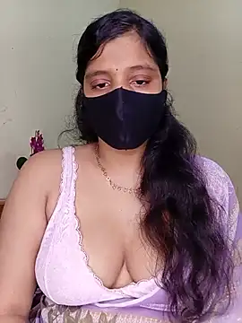 Rose-luckey online show from 05-19-26, 09:43
