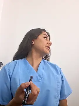 CAROLINE  07 online show from 01-17-26, 04:00