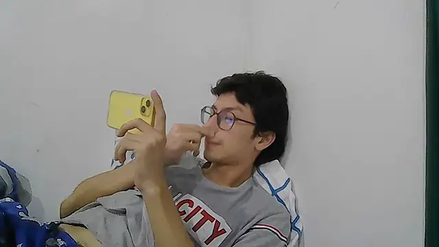 Kevintdx online show from 04-13-26, 02:06