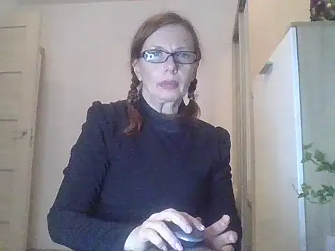 Snapshot of Sweetmurrr chatting on 10-06-25, 03:37 Sweetmurrr online show from 10-06-25, 03:37