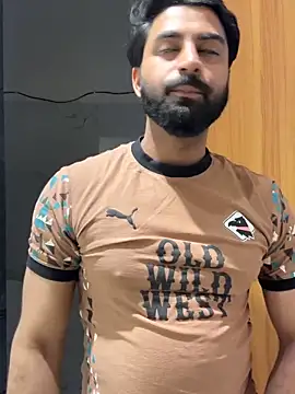 hottestboy03 online show from 02-18-26, 08:43