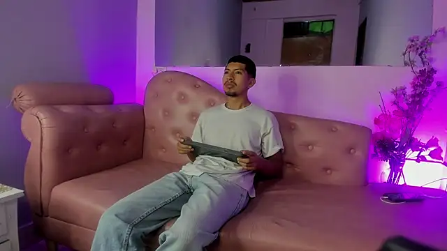 AxelAndJeremy online show from 09-26-25, 02:48