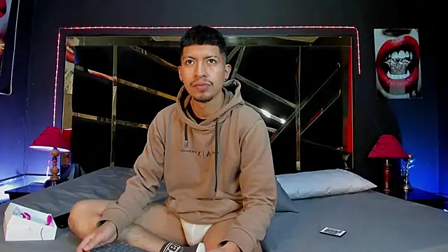 AxelAndJeremy online show from 11-22-25, 02:54