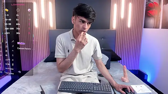 OnlyJos online show from 11-11-25, 08:09